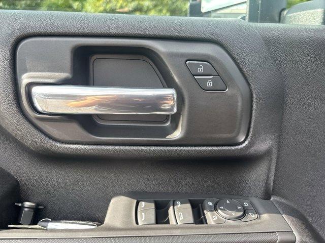Photo of 2025 Black Chevrolet Silverado 2500