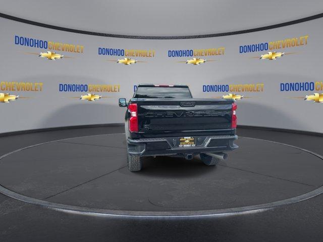 Photo of 2025 Black Chevrolet Silverado 2500
