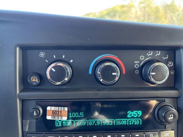 Photo of 2025 Summit White Chevrolet Express 2500