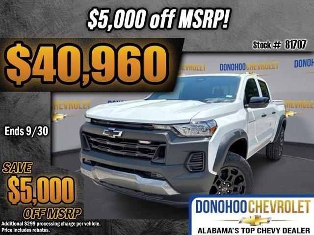 Photo of 2026 Summit White Chevrolet Colorado