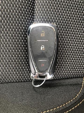 Photo of 2020 Silver Ice Metallic Chevrolet Traverse