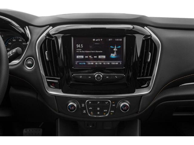 Photo of 2020 Silver Ice Metallic Chevrolet Traverse