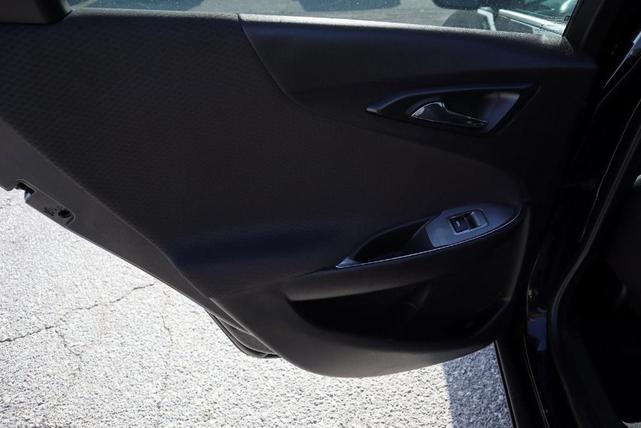Photo of 2019 Mosaic Black Metallic Chevrolet Malibu