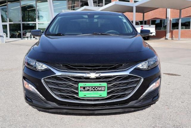 Photo of 2019 Mosaic Black Metallic Chevrolet Malibu