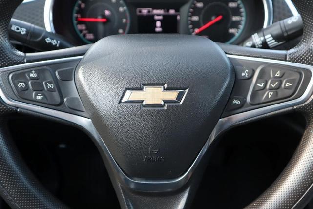 Photo of 2019 Mosaic Black Metallic Chevrolet Malibu