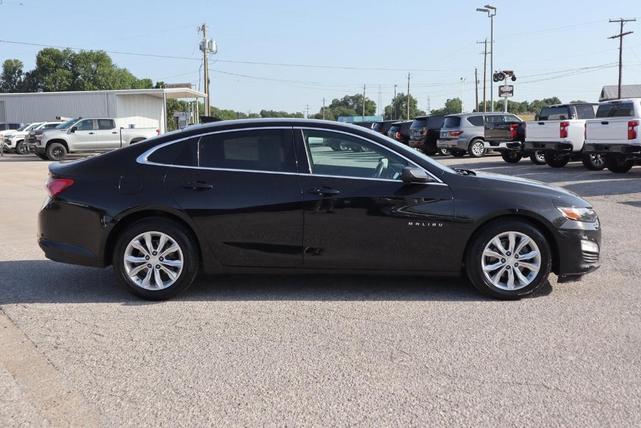 Photo of 2019 Mosaic Black Metallic Chevrolet Malibu