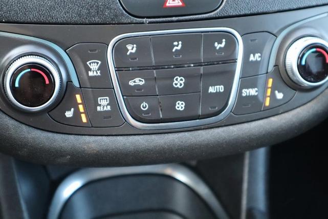 Photo of 2019 Mosaic Black Metallic Chevrolet Malibu