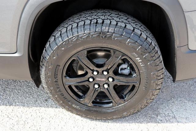Photo of 2022 Satin Steel Metallic GMC Acadia