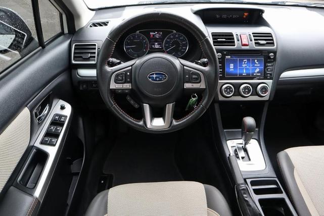 Photo of 2017 Crystal White Pearl Subaru Crosstrek