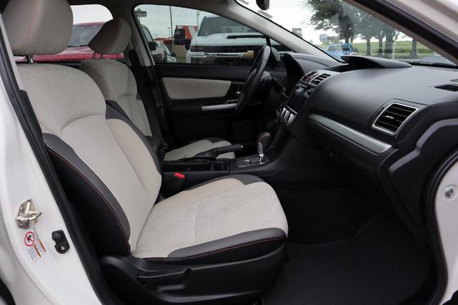Photo of 2017 Crystal White Pearl Subaru Crosstrek