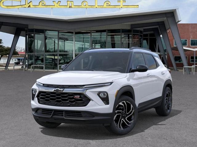 Photo of 2026 Iridescent Pearl Tricoat Chevrolet Trailblazer