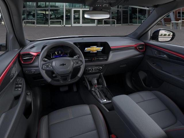 Photo of 2026 Iridescent Pearl Tricoat Chevrolet Trailblazer