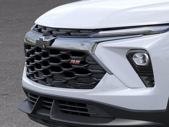 Photo of 2026 Iridescent Pearl Tricoat Chevrolet Trailblazer