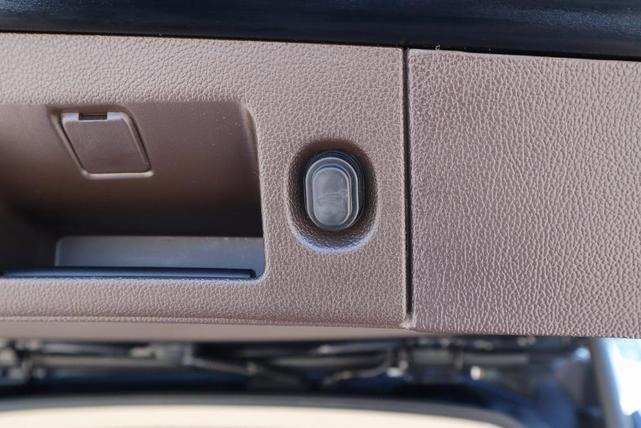 Photo of 2020 Black Chevrolet Tahoe