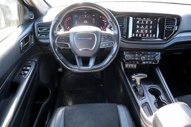 Photo of 2022 DB Black Crystal Clearcoat Dodge Durango
