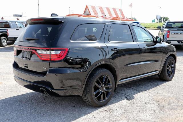 Photo of 2022 DB Black Crystal Clearcoat Dodge Durango