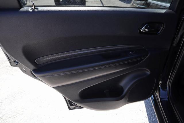 Photo of 2022 DB Black Crystal Clearcoat Dodge Durango