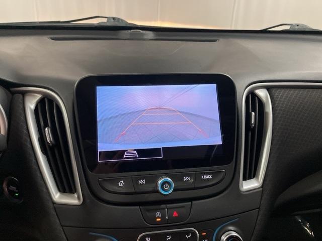 Photo of 2022 Summit White Chevrolet Malibu