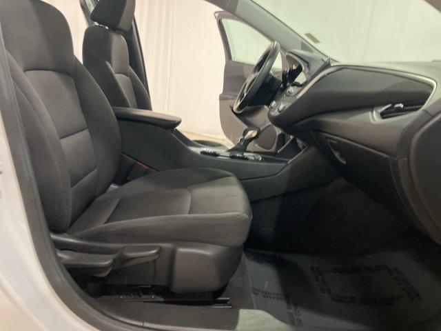 Photo of 2022 Summit White Chevrolet Malibu