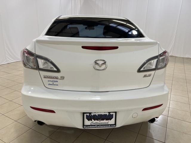 Photo of 2010 Crystal White Pearl Mica Mazda Mazda3
