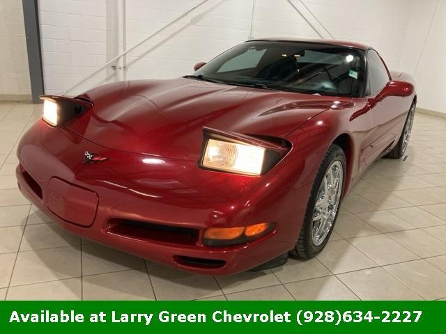 Photo of 1999 Magnetic Red Metallic Chevrolet Corvette