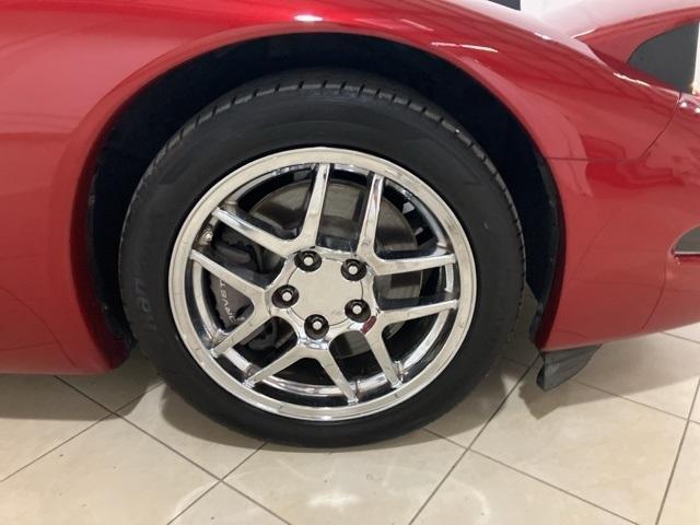 Photo of 1999 Magnetic Red Metallic Chevrolet Corvette