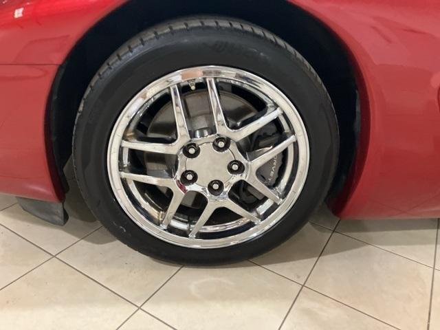 Photo of 1999 Magnetic Red Metallic Chevrolet Corvette