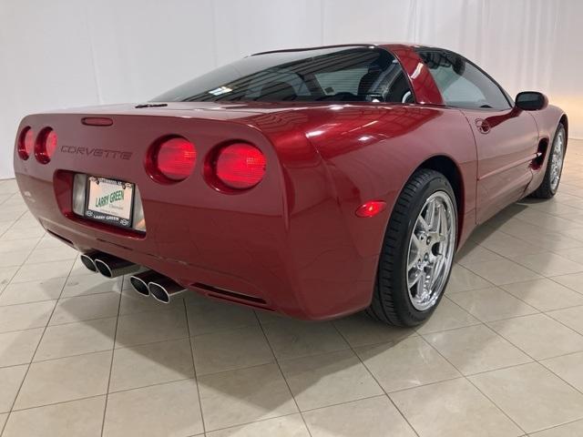 Photo of 1999 Magnetic Red Metallic Chevrolet Corvette