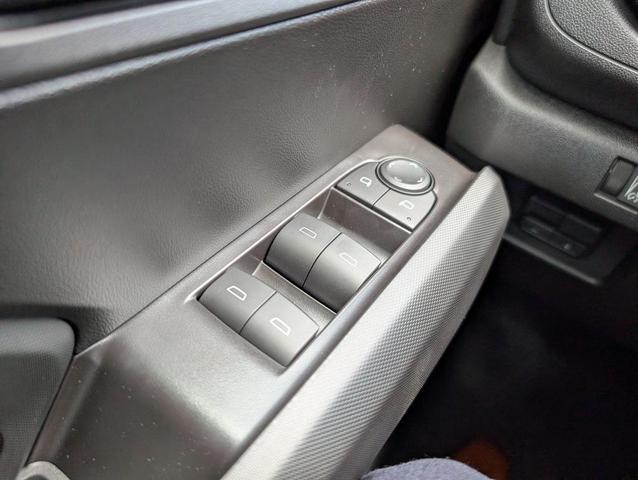 Photo of 2026 Summit White Chevrolet Colorado