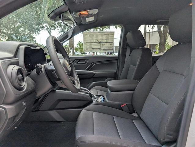 Photo of 2026 Summit White Chevrolet Colorado