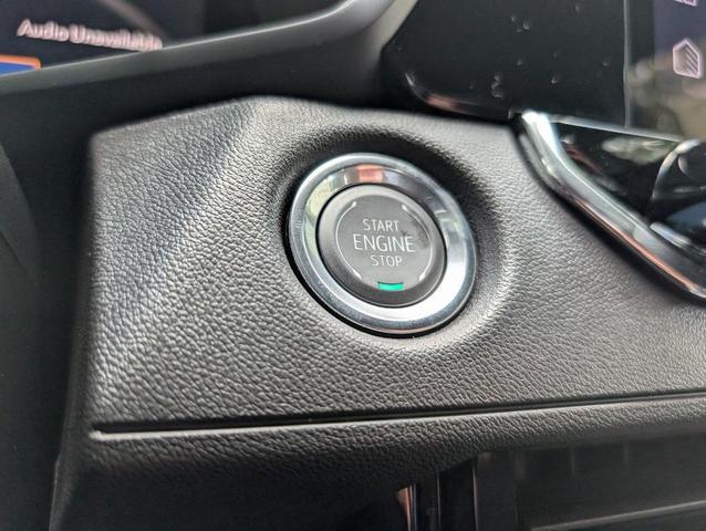 Photo of 2026 Summit White Chevrolet Colorado