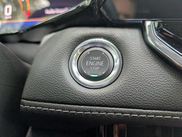 Photo of 2025 Sterling Gray Metallic Chevrolet Colorado
