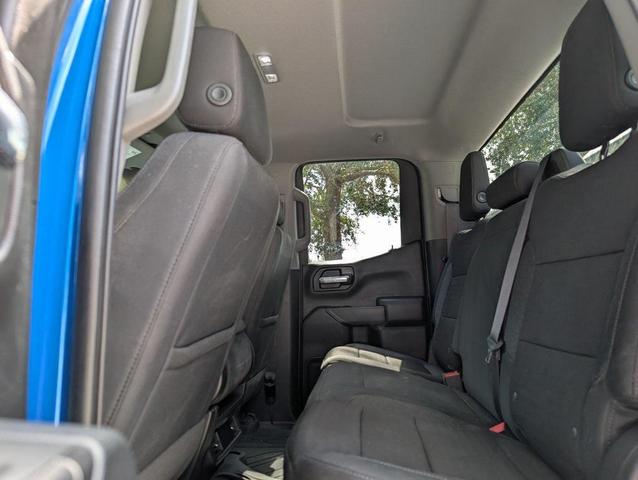 Photo of 2022 Glacier Blue Metallic Chevrolet Silverado 1500