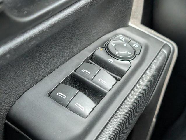 Photo of 2022 Glacier Blue Metallic Chevrolet Silverado 1500
