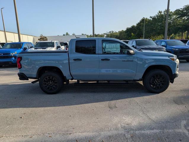 Photo of 2025 Snowdrift Metallic Chevrolet Colorado