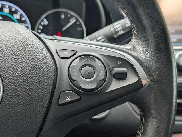 Photo of 2018 Bronze Alloy Metallic Buick Envision