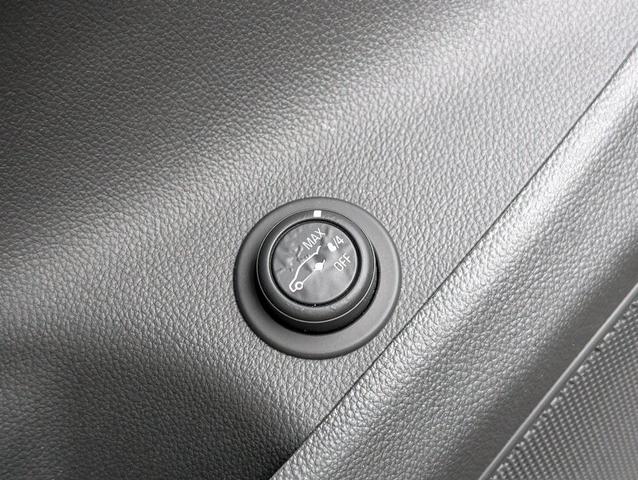 Photo of 2018 Bronze Alloy Metallic Buick Envision