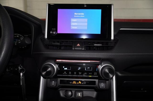 Photo of 2025 Gray Toyota RAV4
