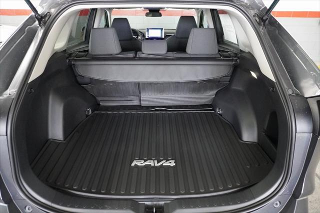 Photo of 2025 Gray Toyota RAV4