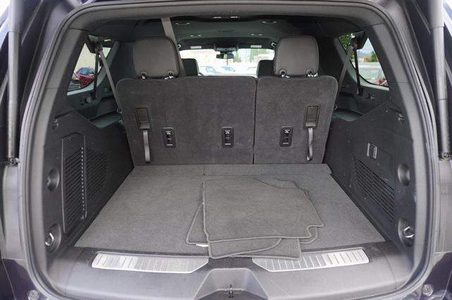 Photo of 2025 Dark Ash Metallic Chevrolet Suburban