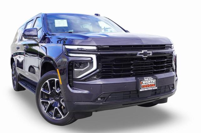 Photo of 2025 Dark Ash Metallic Chevrolet Suburban
