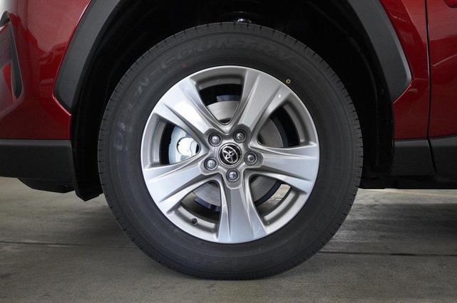 Photo of 2025 Ruby Flare Pearl Toyota RAV4 Hybrid