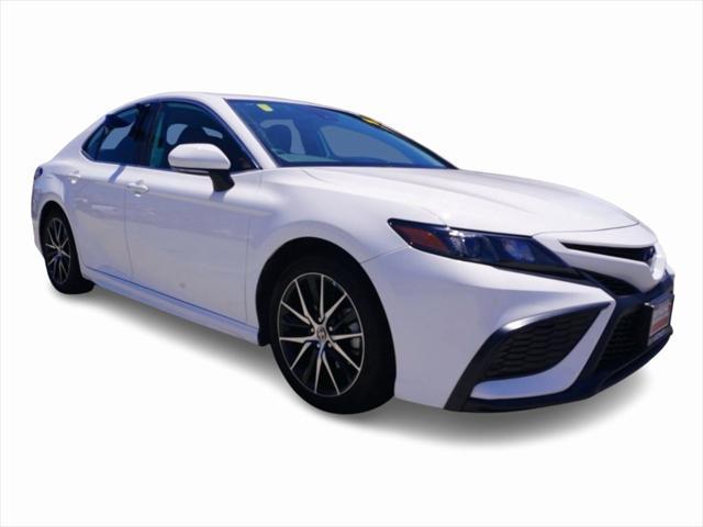 2023 Toyota Camry Hybrid