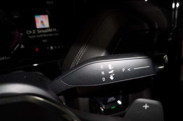 Photo of 2025 Onyx Black GMC Yukon XL