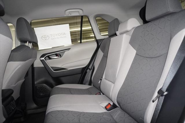 Photo of 2025 Midnight Black Metallic Toyota RAV4