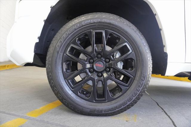 Photo of 2023 Ice Cap Toyota Tundra