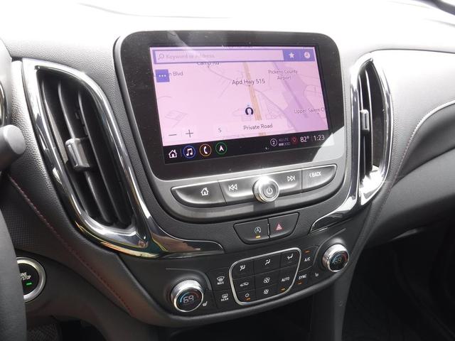 Photo of 2024 Iridescent Pearl Tricoat Chevrolet Equinox