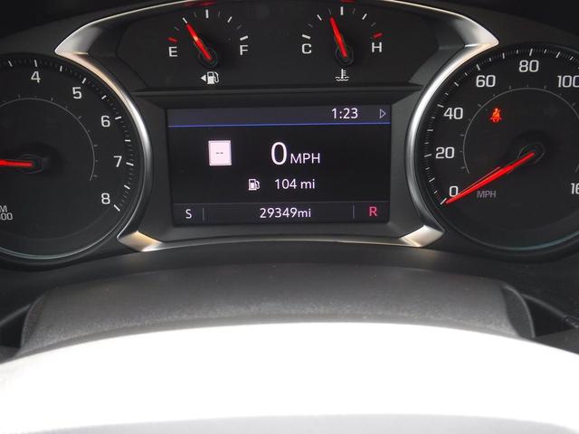 Photo of 2024 Iridescent Pearl Tricoat Chevrolet Equinox