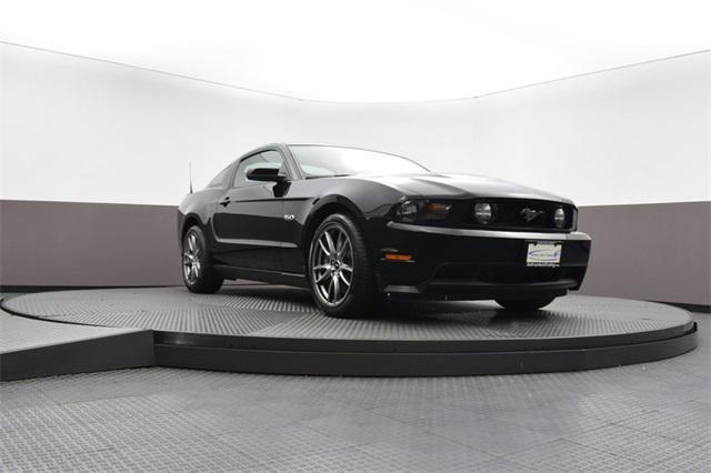 Photo of 2011 Ebony Ford Mustang