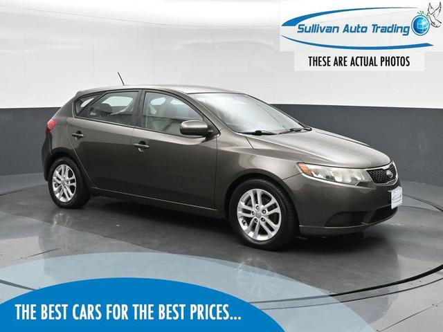 Photo of 2011 Bronze Kia Forte